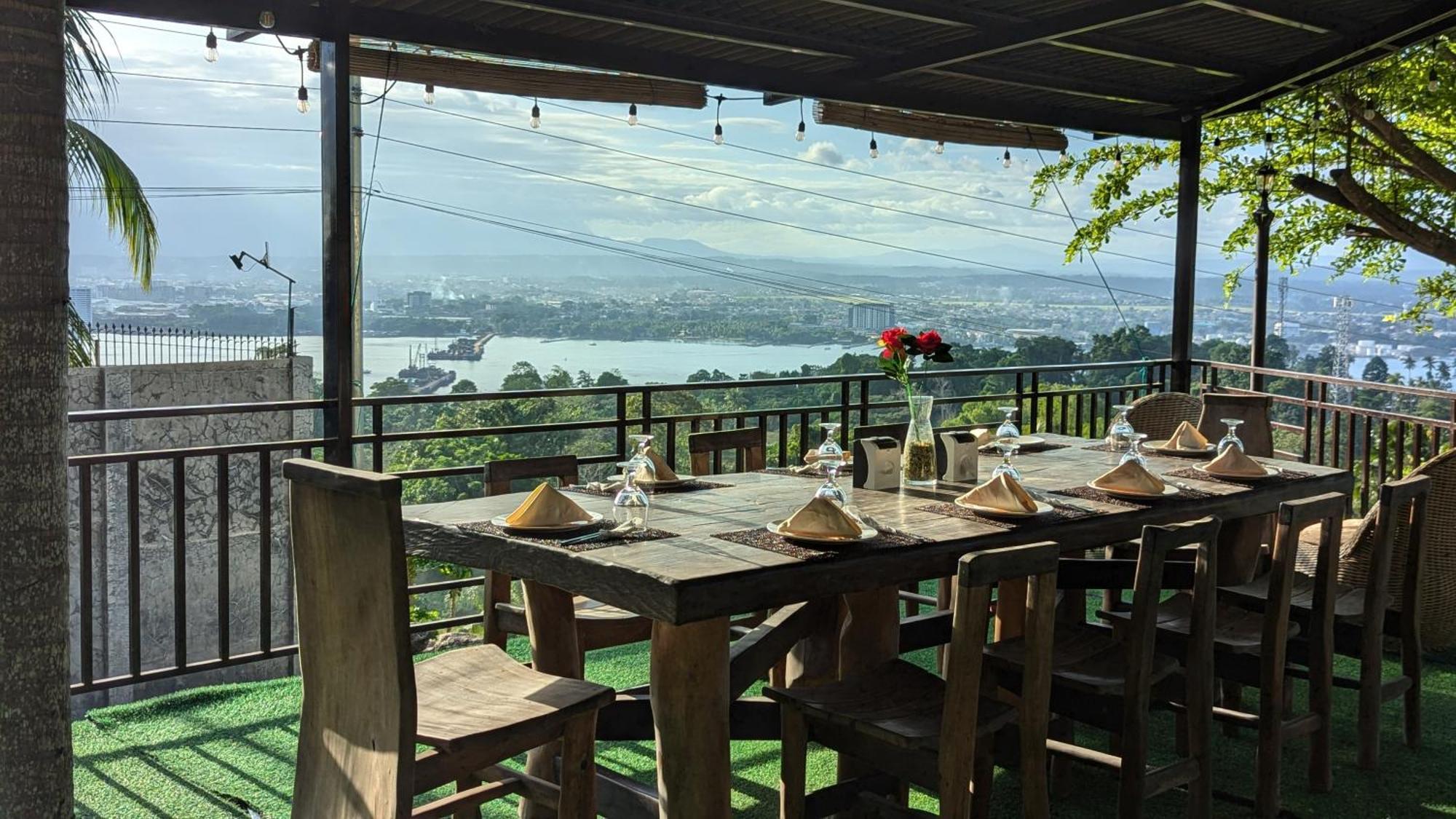 Castle View Hotel Samal Exterior photo