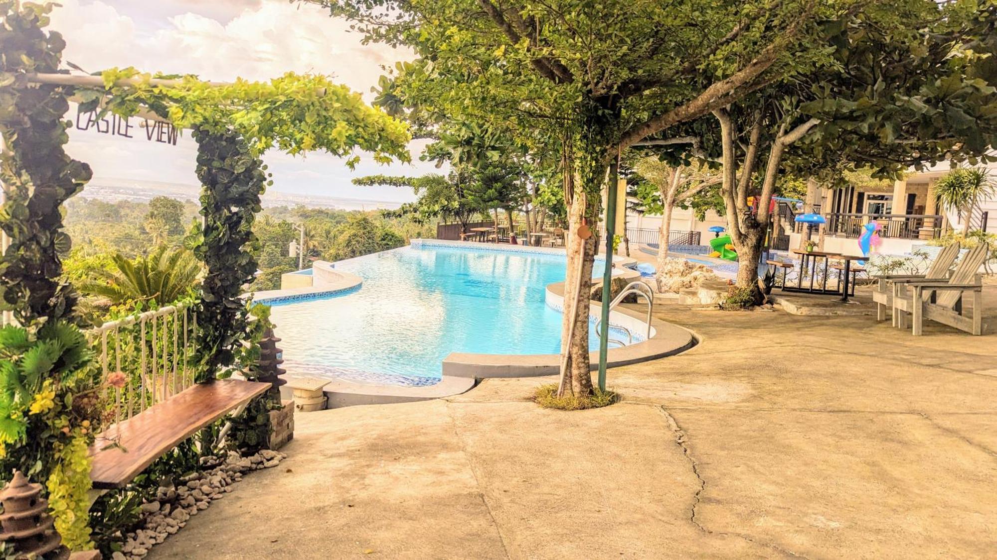 Castle View Hotel Samal Exterior photo
